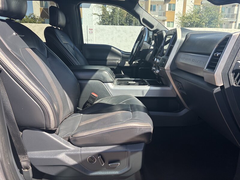 2022 Ford F-450 Super Duty Platinum DUALLY DIESEL TRUCK 4WD FORD F450 4X4 - Photo 31 - Scottsdale, AZ 85257