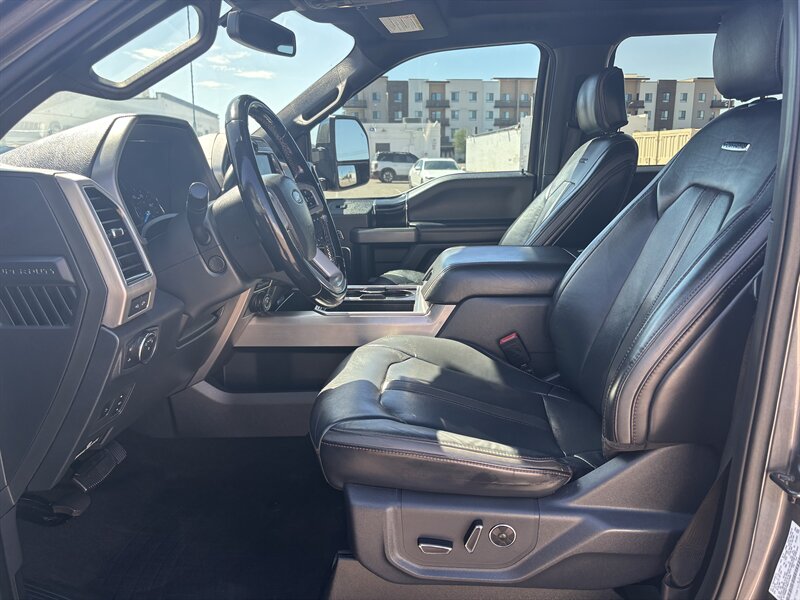 2022 Ford F-450 Super Duty Platinum DUALLY DIESEL TRUCK 4WD FORD F450 4X4 - Photo 12 - Scottsdale, AZ 85257