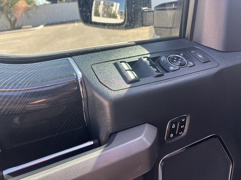 2022 Ford F-450 Super Duty Platinum DUALLY DIESEL TRUCK 4WD FORD F450 4X4 - Photo 10 - Scottsdale, AZ 85257