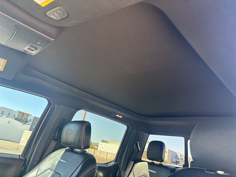 2022 Ford F-450 Super Duty Platinum DUALLY DIESEL TRUCK 4WD FORD F450 4X4 - Photo 17 - Scottsdale, AZ 85257