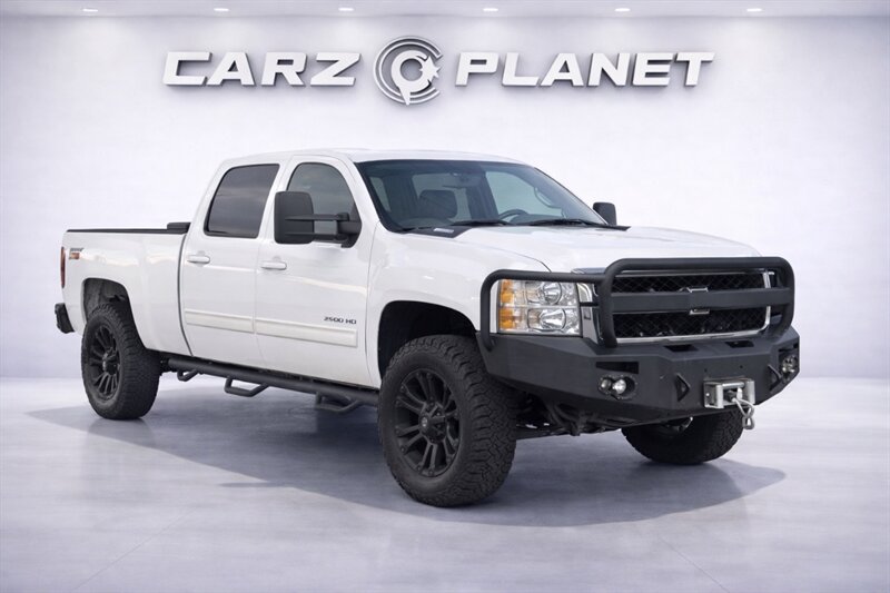 2014 Chevrolet Silverado HD LTZ 4WD Crew Cab SWB SRW's photo