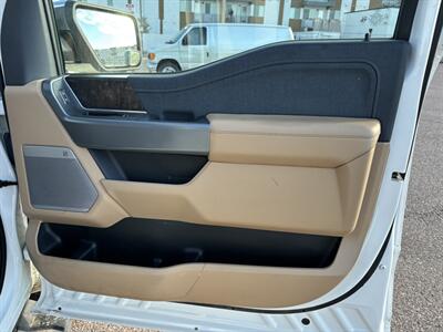 2021 Ford F-150 Lariat 4WD TRUCK 5.0L PANO ROOF FORD F150 5.0L 4X4   - Photo 32 - Scottsdale, AZ 85257