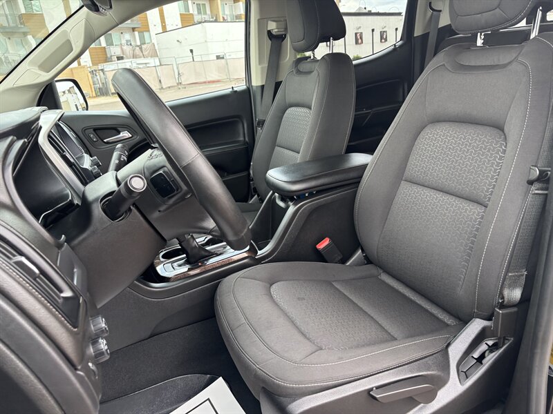 2022 GMC Canyon 4WD TRUCK 53K MI CARFAX 1 OWNER GMC CANYON 4WD GMC - Photo 14 - Scottsdale, AZ 85257