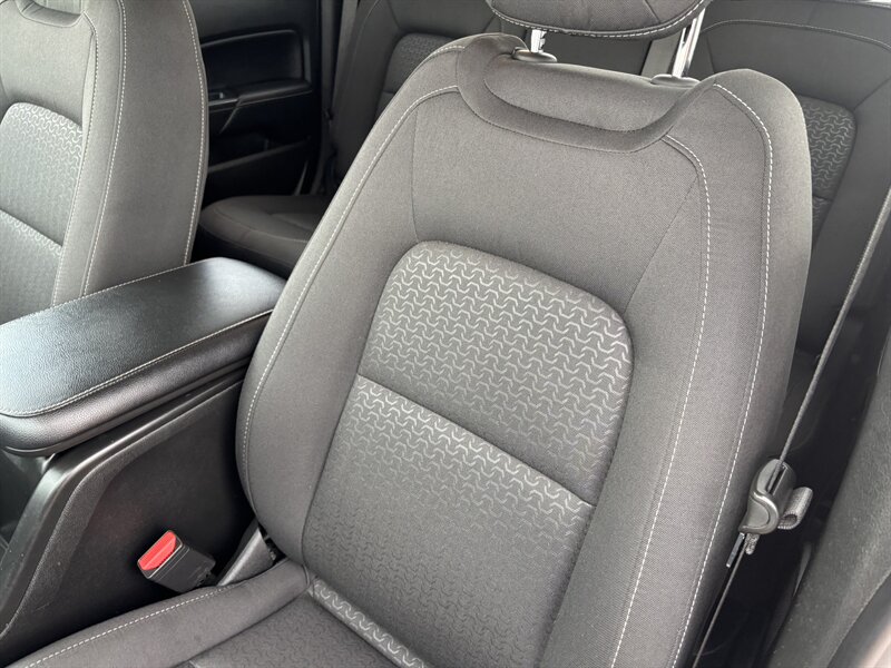 2022 GMC Canyon 4WD TRUCK 53K MI CARFAX 1 OWNER GMC CANYON 4WD GMC - Photo 15 - Scottsdale, AZ 85257