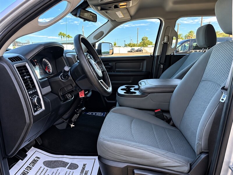2015 RAM 2500 DIESEL TRUCK 4WD CARFAX 2 OWNER DODGE RAM 2500 4X4 - Photo 10 - Scottsdale, AZ 85257