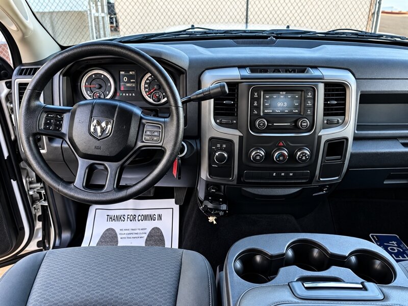 2015 RAM 2500 DIESEL TRUCK 4WD CARFAX 2 OWNER DODGE RAM 2500 4X4 - Photo 14 - Scottsdale, AZ 85257