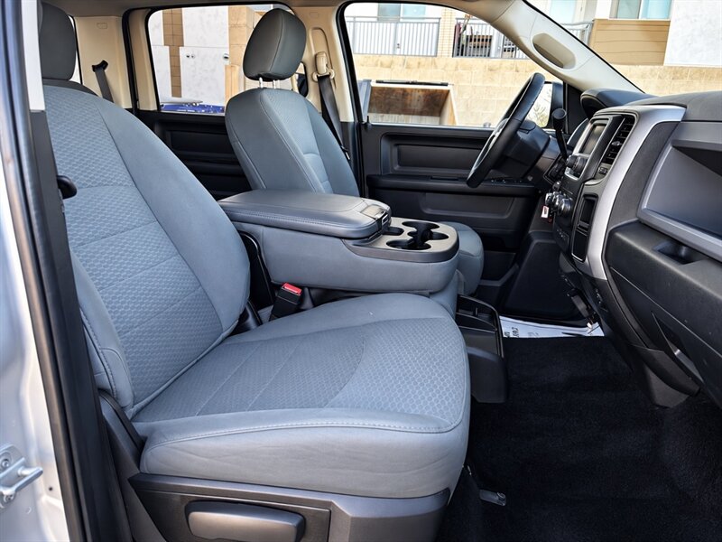2015 RAM 2500 DIESEL TRUCK 4WD CARFAX 2 OWNER DODGE RAM 2500 4X4 - Photo 11 - Scottsdale, AZ 85257