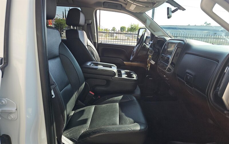2016 Chevrolet Silverado 3500 LTZ LONG BED DIESEL TRUCK 4WD CHEVY SILVERADO 3500 - Photo 5 - Scottsdale, AZ 85257