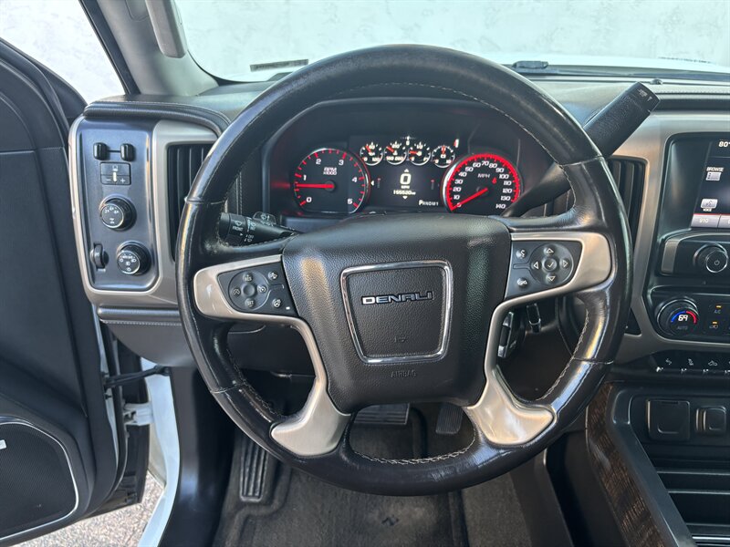 2015 GMC Sierra 2500 Denali DIESEL TRUCK 4WD AZ OWNED TRUCK GMC 2500   - Photo 22 - Scottsdale, AZ 85257