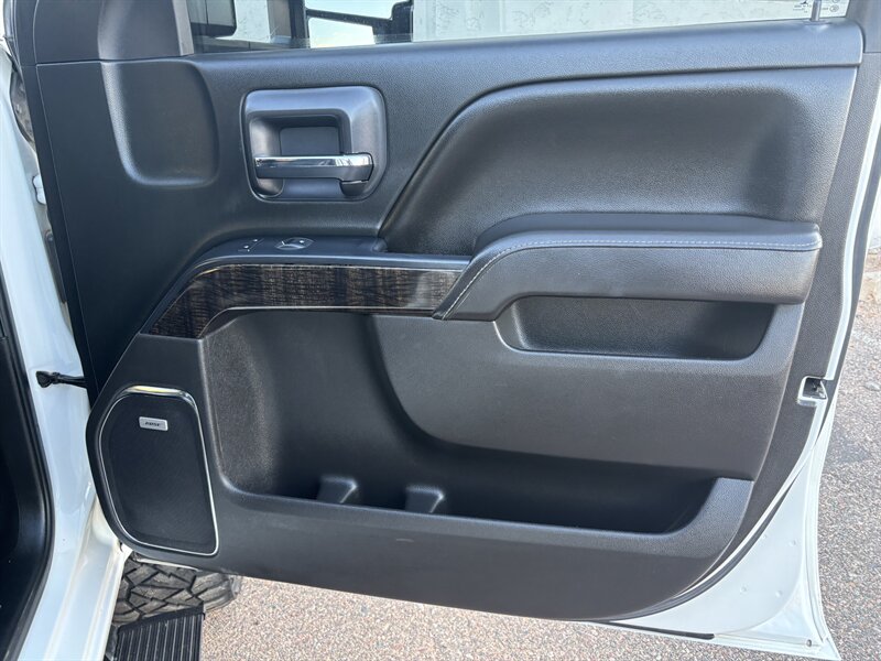 2015 GMC Sierra 2500 Denali DIESEL TRUCK 4WD AZ OWNED TRUCK GMC 2500   - Photo 33 - Scottsdale, AZ 85257