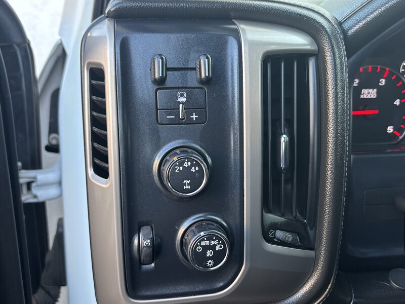 2015 GMC Sierra 2500 Denali DIESEL TRUCK 4WD AZ OWNED TRUCK GMC 2500   - Photo 20 - Scottsdale, AZ 85257