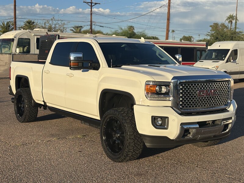2015 GMC Sierra 2500 Denali DIESEL TRUCK 4WD AZ OWNED TRUCK GMC 2500   - Photo 1 - Scottsdale, AZ 85257