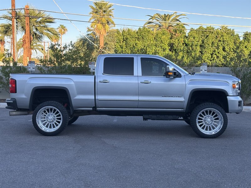 2018 GMC Sierra 2500 Denali LIFTED DIESEL TRUCK 4WD 24