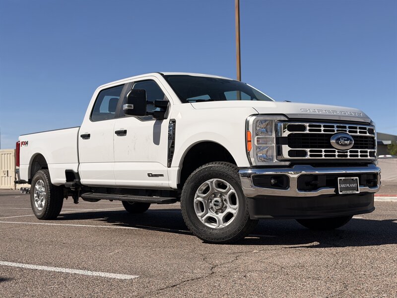 2023 Ford F-250 XL 4x4 Crew Cab 8' Box's photo