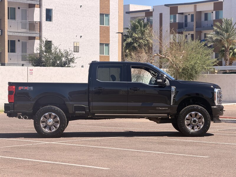 2025 Ford F-250 Super Duty King Ranch LIFTED DIESEL TRUCK 4WD TOYO  