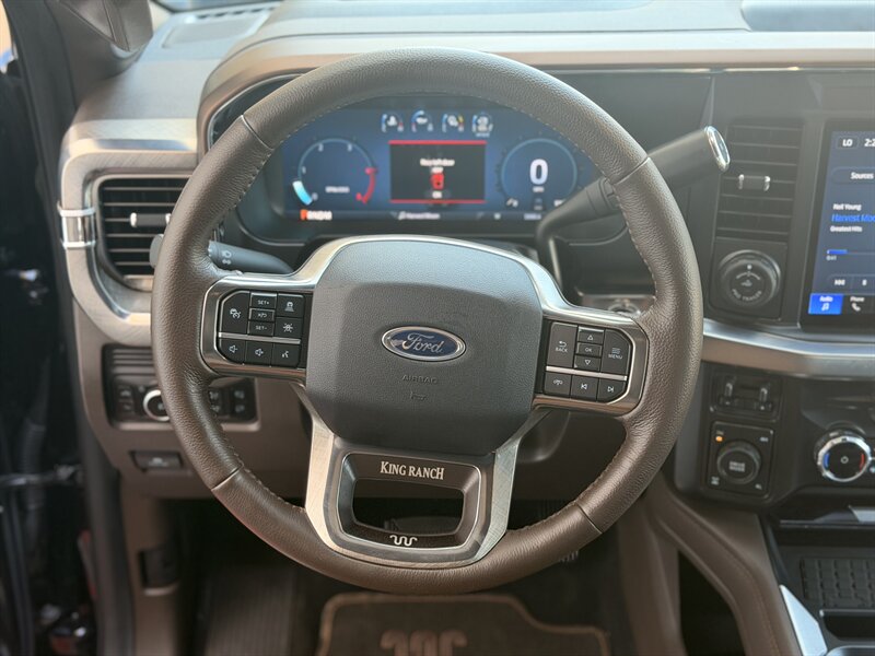 2025 Ford F-250 Super Duty King Ranch LIFTED DIESEL TRUCK 4WD TOYO - Photo 16 - Scottsdale, AZ 85257