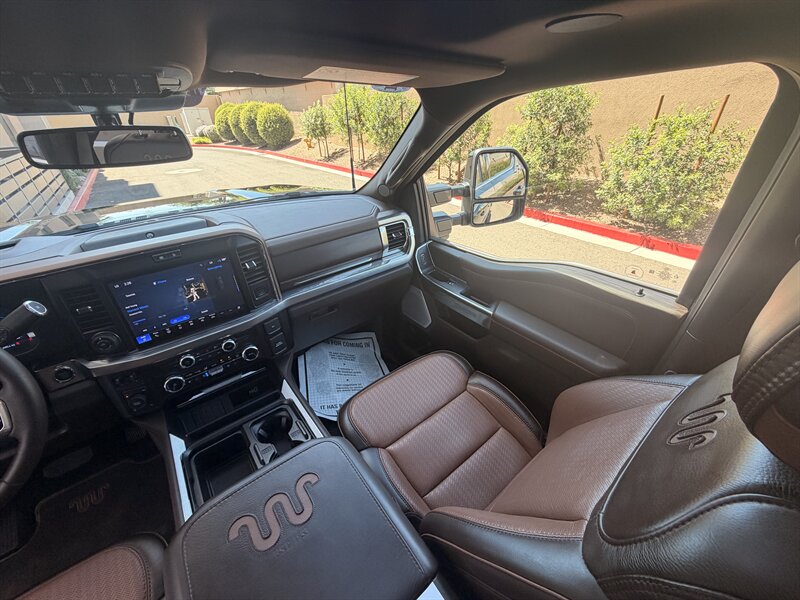 2025 Ford F-250 Super Duty King Ranch LIFTED DIESEL TRUCK 4WD TOYO - Photo 22 - Scottsdale, AZ 85257