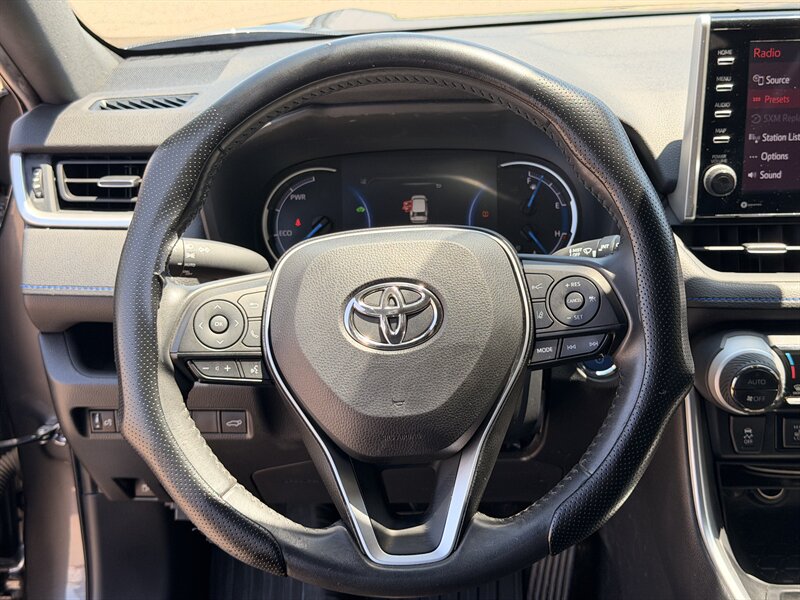 2022 Toyota RAV4 Hybrid XSE AWD SUV LOCAL TRADE IN TOYOTA RAV4 HYBRID AWD - Photo 19 - Scottsdale, AZ 85257