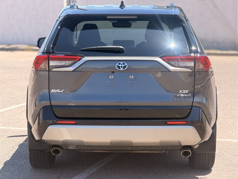 2022 Toyota RAV4 Hybrid XSE AWD SUV LOCAL TRADE IN TOYOTA RAV4 HYBRID AWD - Photo 4 - Scottsdale, AZ 85257