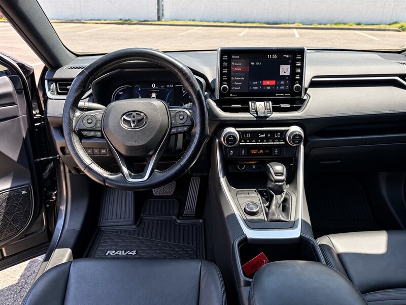 2022 Toyota RAV4 Hybrid XSE AWD SUV LOCAL TRADE IN TOYOTA RAV4 HYBRID AWD - Photo 14 - Scottsdale, AZ 85257