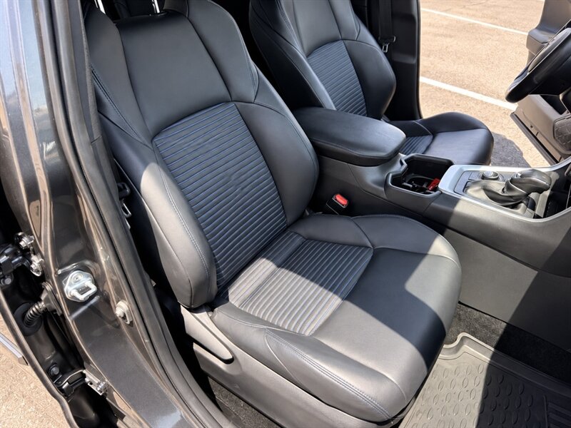 2022 Toyota RAV4 Hybrid XSE AWD SUV LOCAL TRADE IN TOYOTA RAV4 HYBRID AWD - Photo 18 - Scottsdale, AZ 85257
