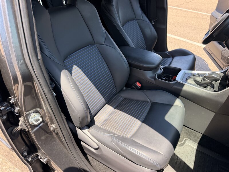 2022 Toyota RAV4 Hybrid XSE AWD SUV LOCAL TRADE IN TOYOTA RAV4 HYBRID AWD - Photo 30 - Scottsdale, AZ 85257