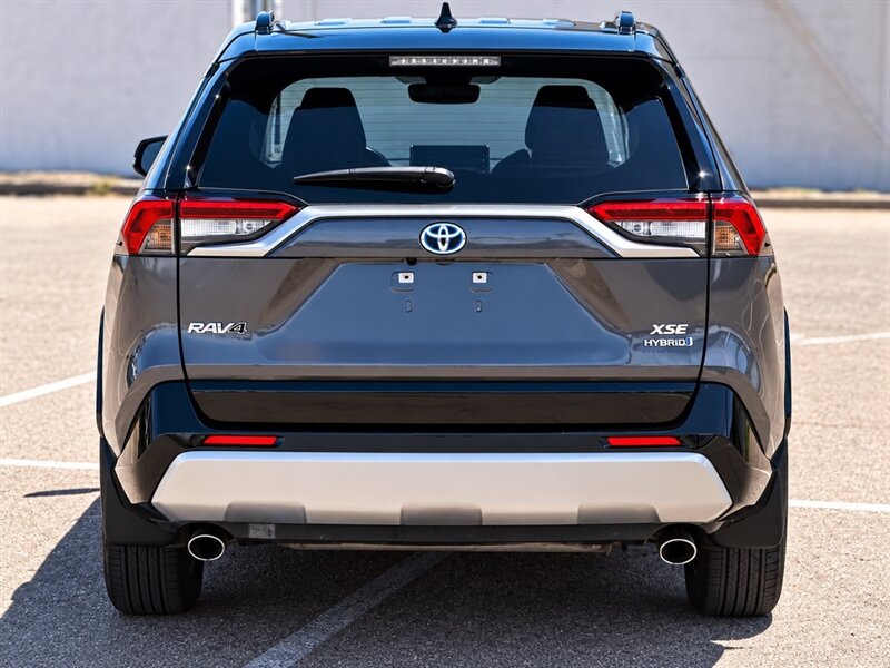 2022 Toyota RAV4 Hybrid XSE AWD SUV LOCAL TRADE IN TOYOTA RAV4 HYBRID AWD - Photo 4 - Scottsdale, AZ 85257