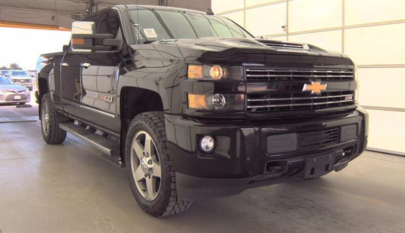 2018 Chevrolet Silverado 2500 LTZ DIESEL TRUCK 4WD Z71 OFF ROAD CHEVY SILVERADO  