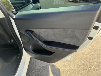 2021 Tesla Model Y Long Range   - Photo 24 - Scottsdale, AZ 85257