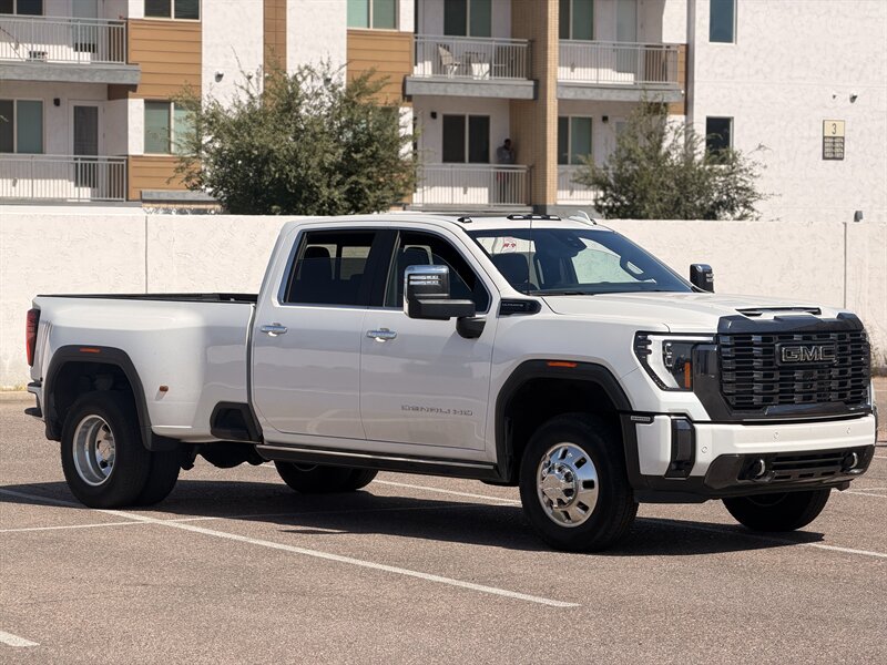 2024 GMC Sierra 3500 Denali Ultimate DUALLY DIESEL TRUCK 4WD GMC 3500 - Photo 2 - Scottsdale, AZ 85257