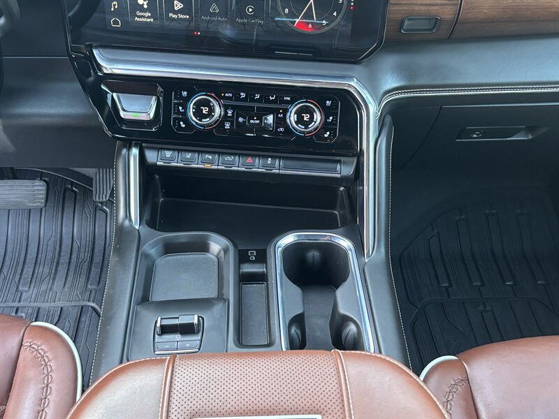 2024 GMC Sierra 3500 Denali Ultimate DUALLY DIESEL TRUCK 4WD GMC 3500 - Photo 27 - Scottsdale, AZ 85257