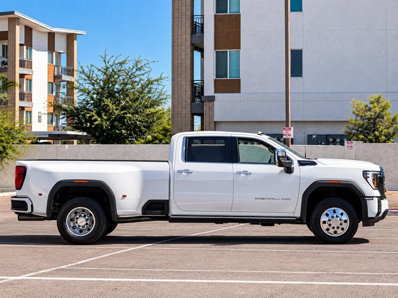 2024 GMC Sierra 3500 Denali Ultimate DUALLY DIESEL TRUCK 4WD GMC 3500 - Photo 3 - Scottsdale, AZ 85257