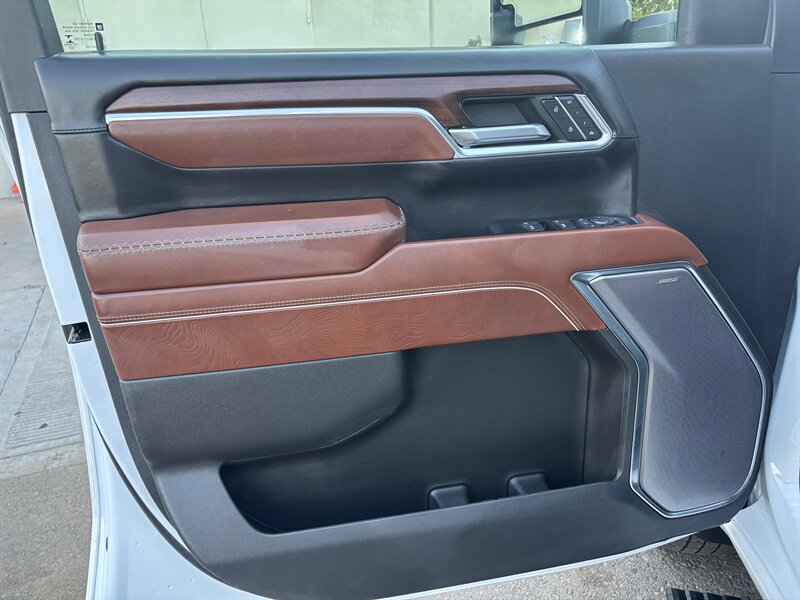 2024 GMC Sierra 3500 Denali Ultimate DUALLY DIESEL TRUCK 4WD GMC 3500 - Photo 10 - Scottsdale, AZ 85257