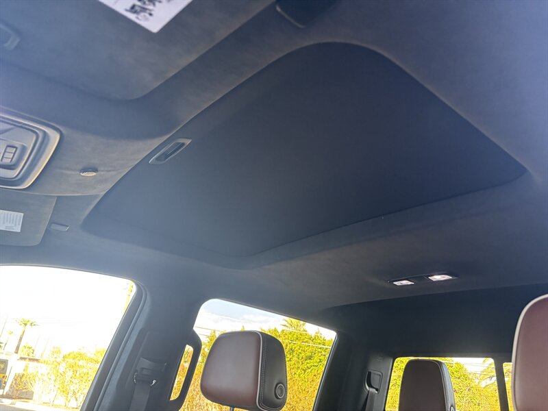 2024 GMC Sierra 3500 Denali Ultimate DUALLY DIESEL TRUCK 4WD GMC 3500 - Photo 18 - Scottsdale, AZ 85257