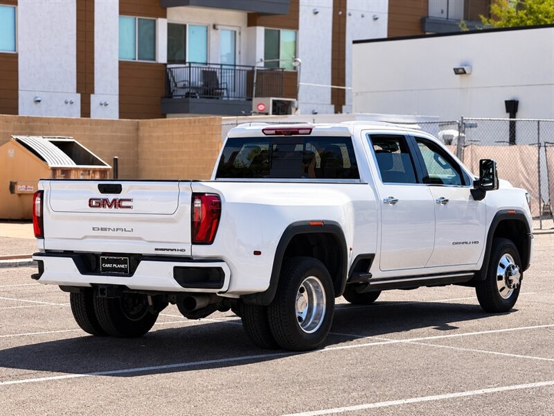 2024 GMC Sierra 3500 Denali Ultimate DUALLY DIESEL TRUCK 4WD GMC 3500 - Photo 4 - Scottsdale, AZ 85257