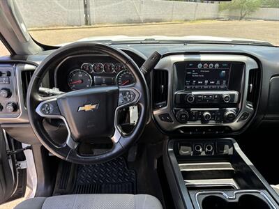 2018 Chevrolet Silverado 1500 4WD TRUCK CANOPY LOW MI CHEVY SILVERADO 1500 4X4   - Photo 15 - Scottsdale, AZ 85257