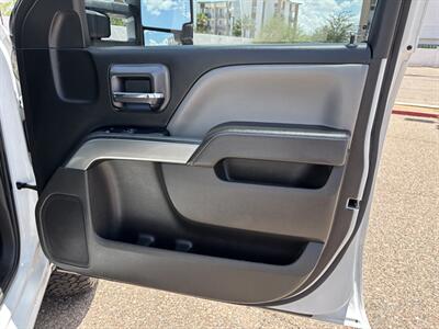 2018 Chevrolet Silverado 1500 4WD TRUCK CANOPY LOW MI CHEVY SILVERADO 1500 4X4   - Photo 23 - Scottsdale, AZ 85257