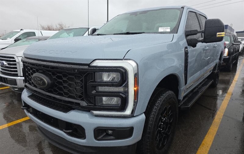 2025 Ford F-350 Super Duty Lariat DIESEL TRUCK 4WD BLACK APP PKG  