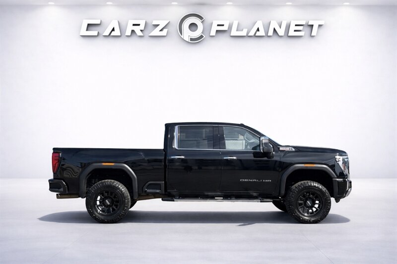 2024 GMC Sierra 3500 Denali LIFTED DIESEL TRUCK 4WD NEW NITTO TIRES 4X4  