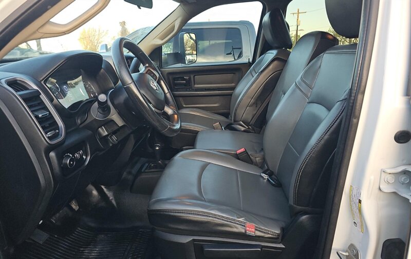 2020 RAM 3500 DUALLY FLAT BED AISIN DIESEL TRUCK 4WD RAM 3500 - Photo 4 - Scottsdale, AZ 85257