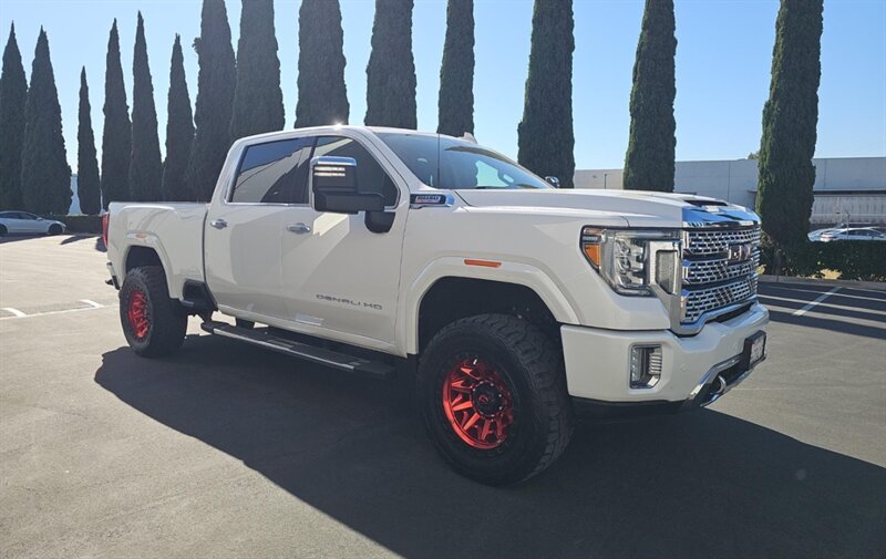 2020 GMC Sierra 2500 Denali LIFTED DIESEL TRUCK 4WD GMC SIERRA 2500 4X4  