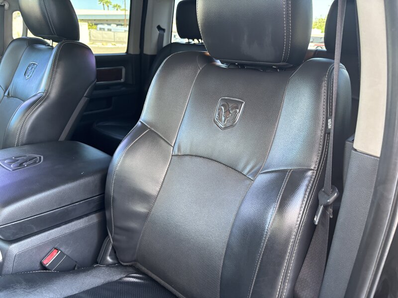 2012 Ram 2500 Laramie photo 15