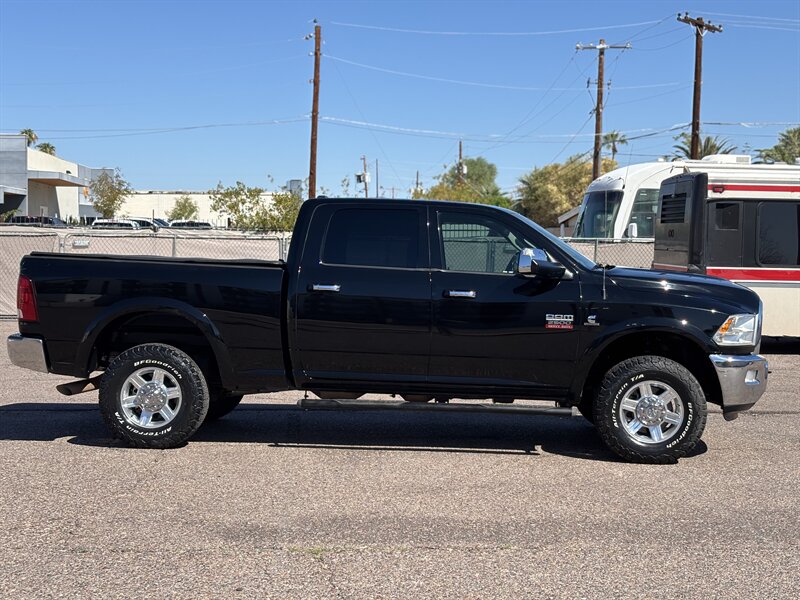 2012 Ram 2500 Laramie photo 2