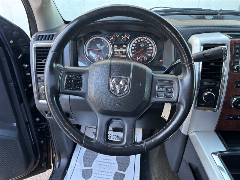 2012 Ram 2500 Laramie photo 20