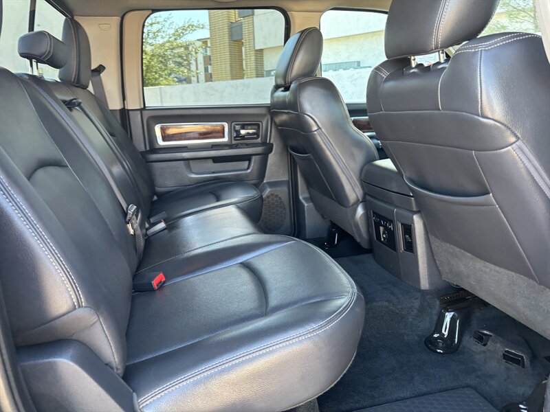 2012 Ram 2500 Laramie photo 36