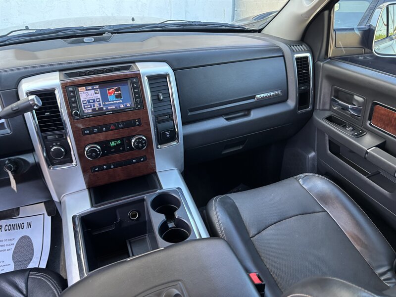 2012 Ram 2500 Laramie photo 29