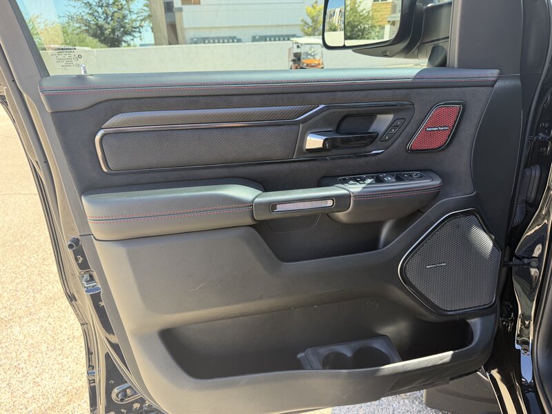 2022 RAM 1500 TRX 4WD TRUCK 5K MI 1 OWNER DODGE RAM TRX LVL 2 - Photo 18 - Scottsdale, AZ 85257