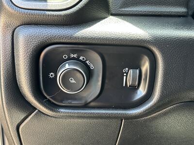 2023 RAM 3500 DUALLY DIESEL TRUCK 4WD 1 OWNER DODGE RAM 3500 4X4   - Photo 20 - Scottsdale, AZ 85257