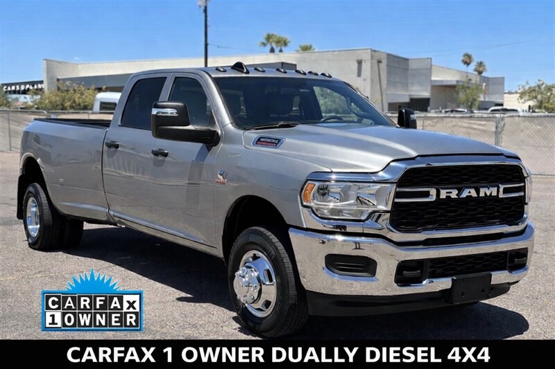2023 RAM 3500 DUALLY DIESEL TRUCK 4WD 1 OWNER DODGE RAM 3500 4X4  