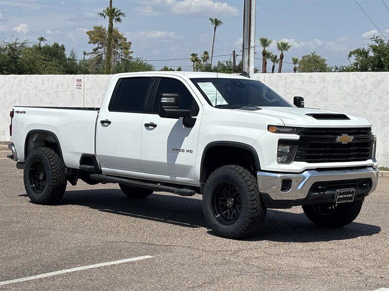 2024 Chevrolet Silverado 2500 LIFTED LONG BED DIESEL TRUCK 4WD 3 " LIFT 37 " TIRES - Photo 2 - Scottsdale, AZ 85257
